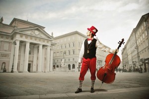 photodune-4275633-cellist-in-trieste-s